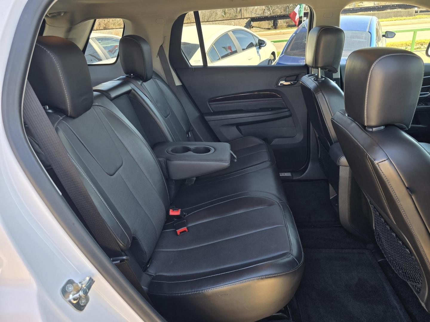 2017 DIAMOND WHITE GMC Terrain Denali (2GKFLVE38H6) with an 3.6L V6 DOHC 24V engine, 6A transmission, located at 2660 S.Garland Avenue, Garland, TX, 75041, (469) 298-3118, 32.885387, -96.656776 - Photo#20