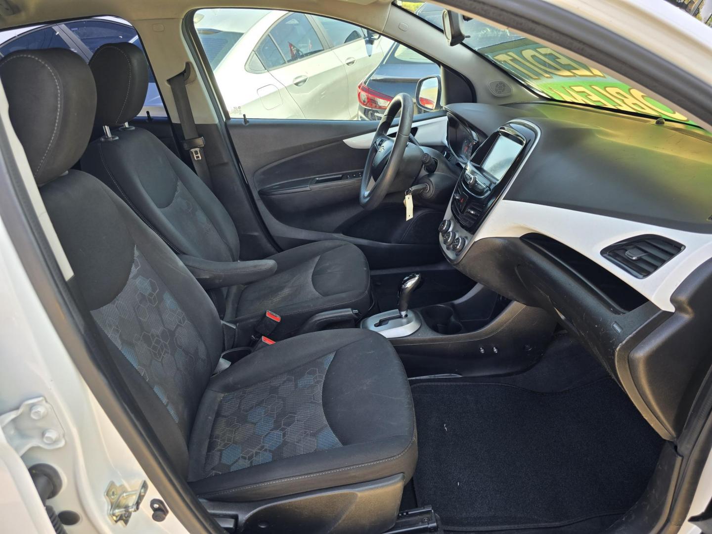 2018 WHITE Chevrolet Spark LT (KL8CD6SA6JC) with an 1.4L L4 16V DOHC engine, CVT transmission, located at 2660 S.Garland Avenue, Garland, TX, 75041, (469) 298-3118, 32.885387, -96.656776 - Photo#18
