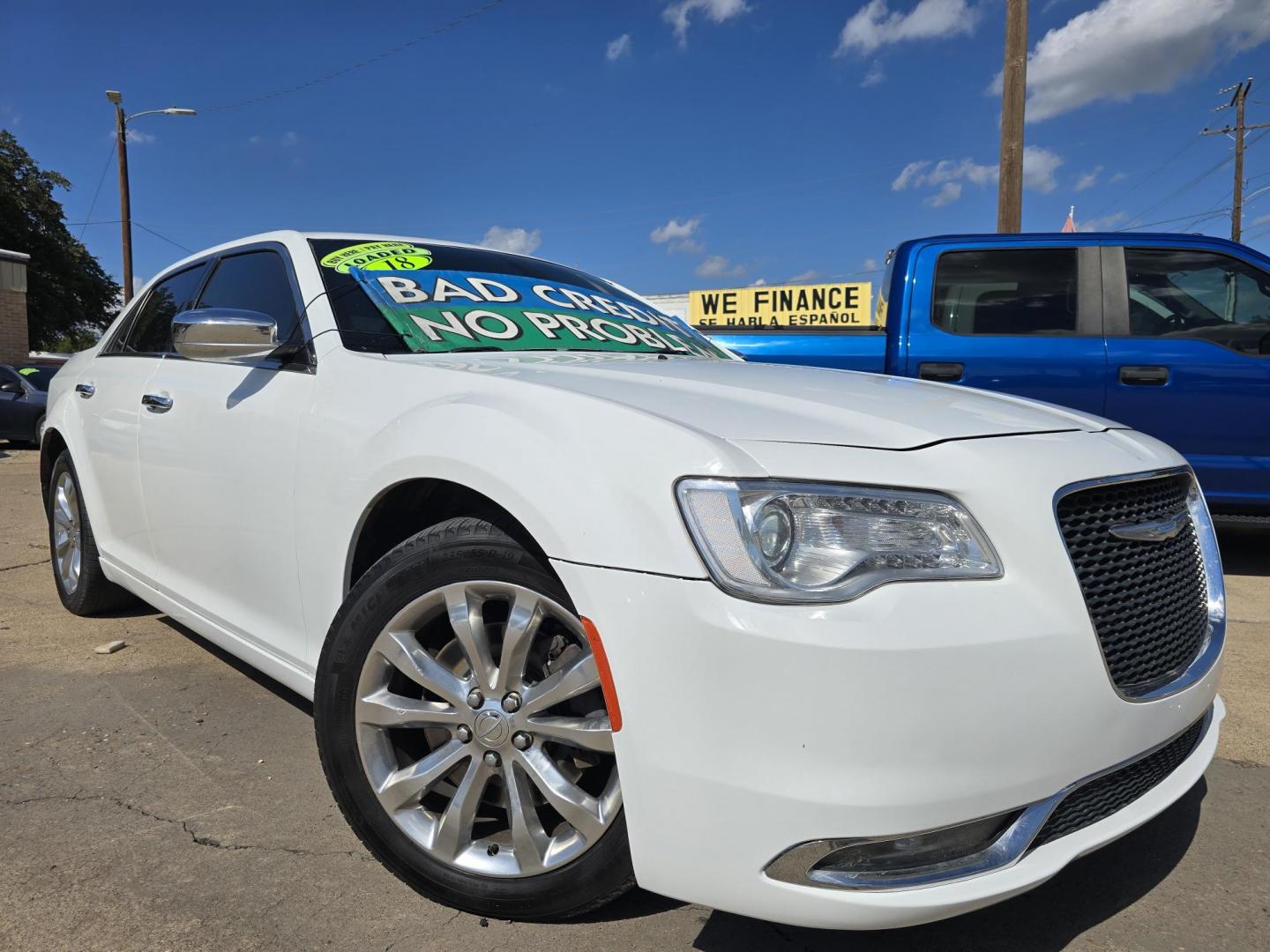 2018 WHITE Chrysler 300 LIMITED (2C3CCAKG4JH) , AUTO transmission, located at 2660 S.Garland Avenue, Garland, TX, 75041, (469) 298-3118, 32.885387, -96.656776 - Welcome to DallasAutos4Less, one of the Premier BUY HERE PAY HERE Dealers in the North Dallas Area. We specialize in financing to people with NO CREDIT or BAD CREDIT. We need proof of income, proof of residence, and a ID. Come buy your new car from us today!! This is a very well cared for 2018 CH - Photo#0
