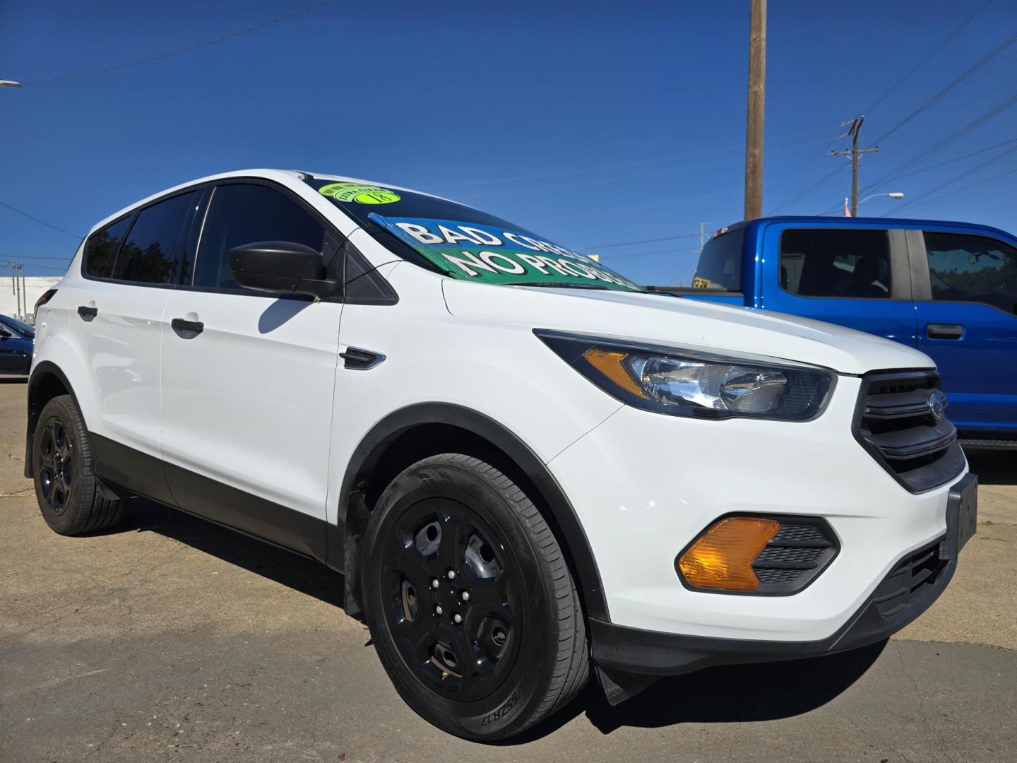 2018 Ford Escape S (1FMCU0F77JU) with an 2.5L L4 DOHC 16V engine, 6A transmission, located at 2660 S.Garland Avenue, Garland, TX, 75041, (469) 298-3118, 32.885387, -96.656776 - Welcome to DallasAutos4Less, one of the Premier BUY HERE PAY HERE Dealers in the North Dallas Area. We specialize in financing to people with NO CREDIT or BAD CREDIT. We need proof of income, proof of residence, and a ID. Come buy your new car from us today!! This is a Super Clean 2018 FORD ESCAP - Photo#1