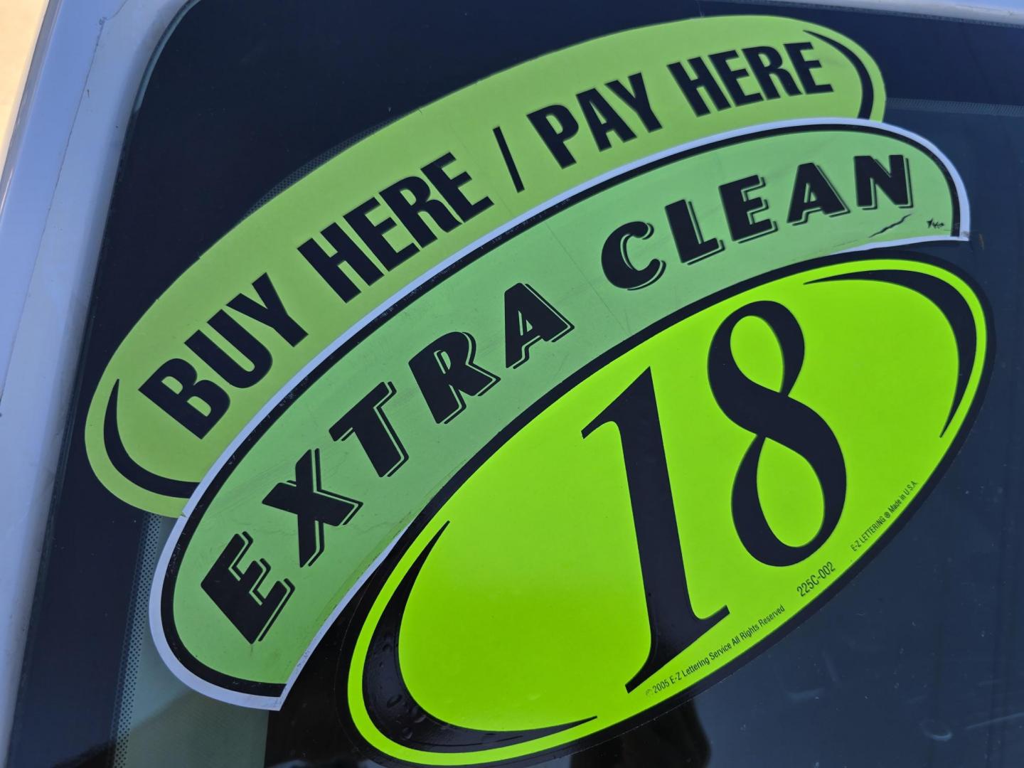 2018 Ford Escape S (1FMCU0F77JU) with an 2.5L L4 DOHC 16V engine, 6A transmission, located at 2660 S.Garland Avenue, Garland, TX, 75041, (469) 298-3118, 32.885387, -96.656776 - Welcome to DallasAutos4Less, one of the Premier BUY HERE PAY HERE Dealers in the North Dallas Area. We specialize in financing to people with NO CREDIT or BAD CREDIT. We need proof of income, proof of residence, and a ID. Come buy your new car from us today!! This is a Super Clean 2018 FORD ESCAP - Photo#20