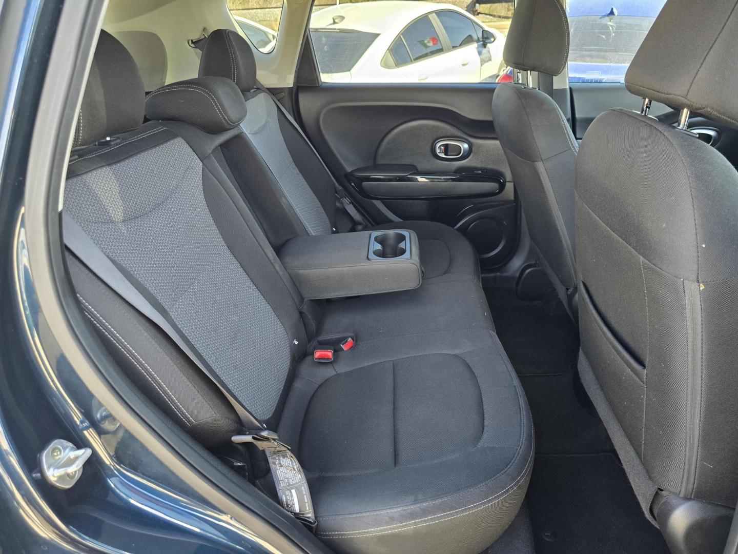 2018 BLUE Kia Soul + (KNDJP3A51J7) with an 2.0L L4 DOHC 16V engine, 6A transmission, located at 2660 S.Garland Avenue, Garland, TX, 75041, (469) 298-3118, 32.885387, -96.656776 - Photo#20