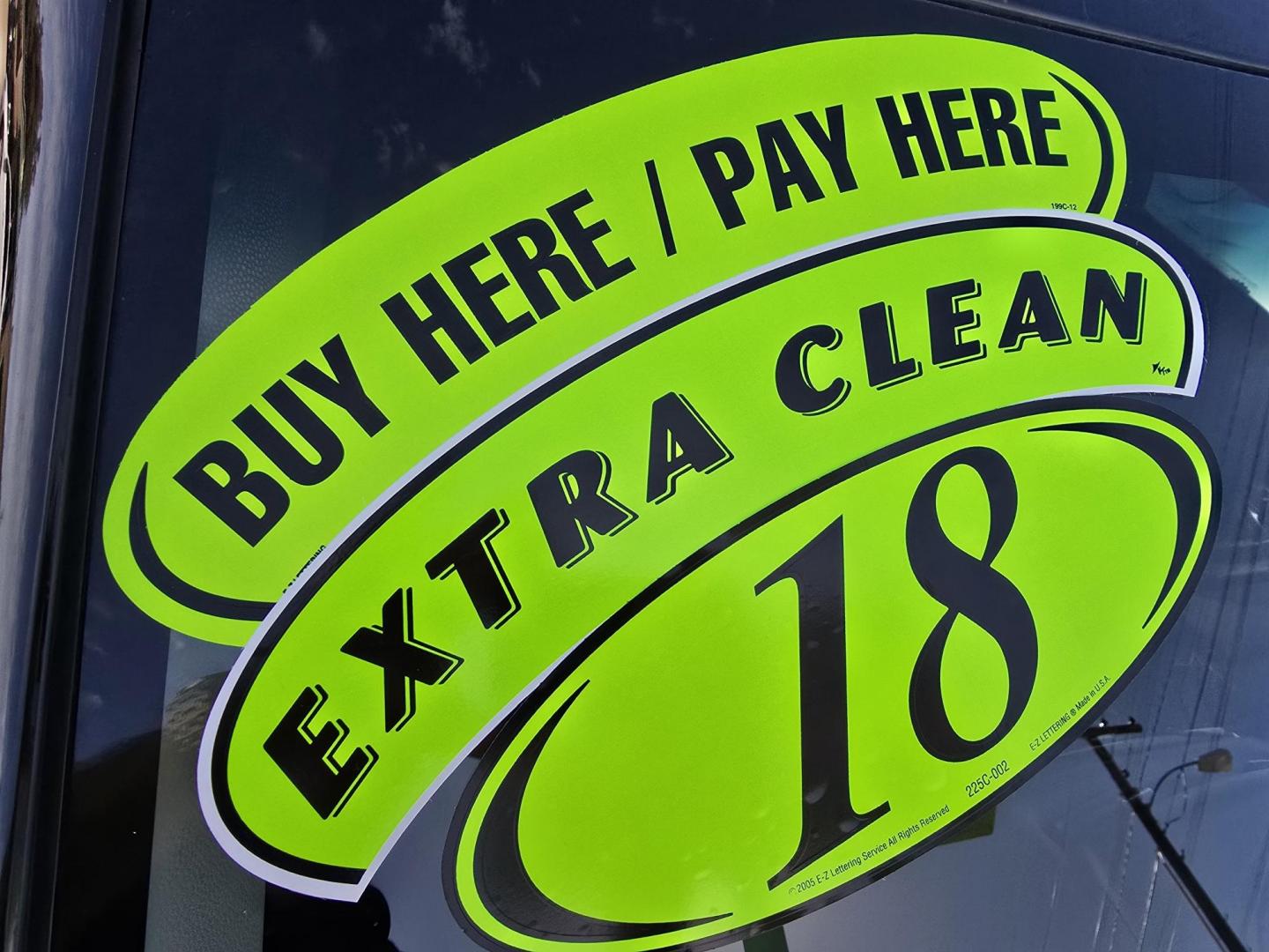 2018 BLUE Kia Soul + (KNDJP3A51J7) with an 2.0L L4 DOHC 16V engine, 6A transmission, located at 2660 S.Garland Avenue, Garland, TX, 75041, (469) 298-3118, 32.885387, -96.656776 - Photo#23