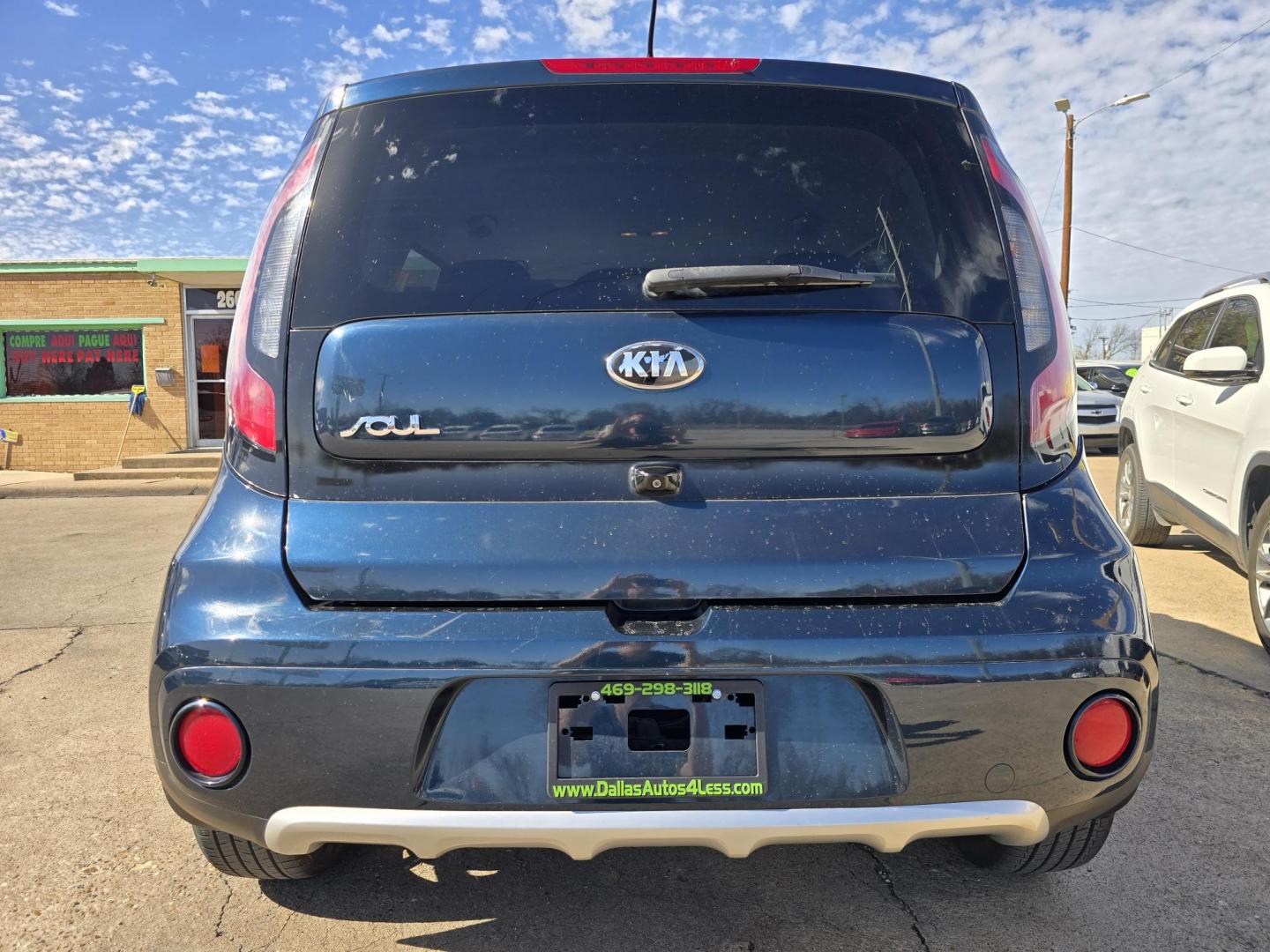 2018 BLUE Kia Soul + (KNDJP3A51J7) with an 2.0L L4 DOHC 16V engine, 6A transmission, located at 2660 S.Garland Avenue, Garland, TX, 75041, (469) 298-3118, 32.885387, -96.656776 - Photo#4