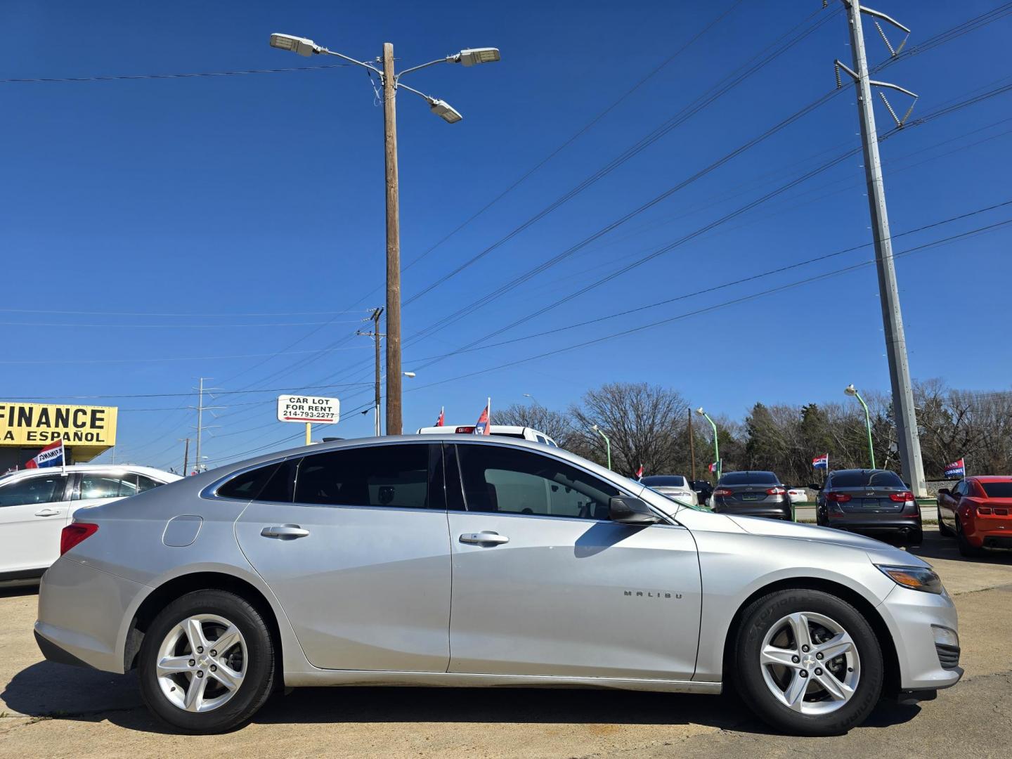 2019 SILVER Chevrolet Malibu LS (1G1ZB5ST2KF) with an 1.5L L4 DOHC 16V engine, 6A transmission, located at 2660 S.Garland Avenue, Garland, TX, 75041, (469) 298-3118, 32.885387, -96.656776 - Photo#2