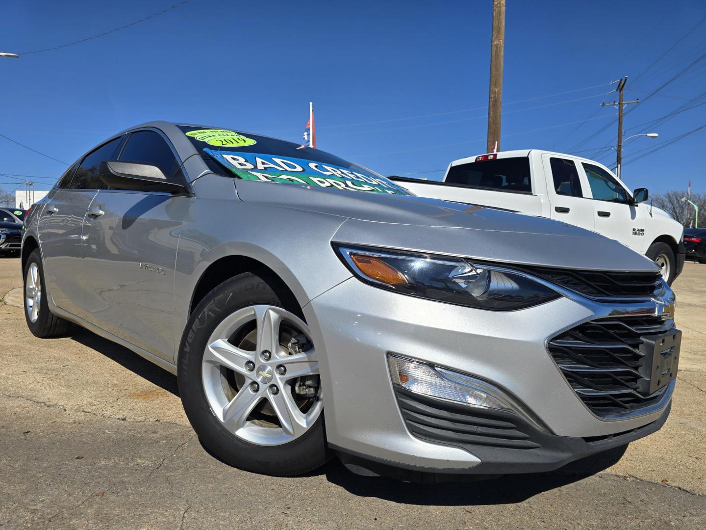 2019 SILVER Chevrolet Malibu LS (1G1ZB5ST2KF) with an 1.5L L4 DOHC 16V engine, 6A transmission, located at 2660 S.Garland Avenue, Garland, TX, 75041, (469) 298-3118, 32.885387, -96.656776 - Photo#0