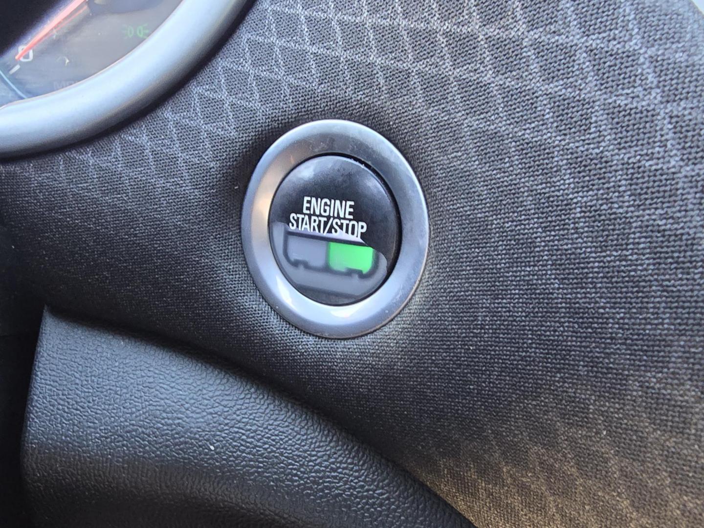 2019 SILVER Chevrolet Malibu LS (1G1ZB5ST2KF) with an 1.5L L4 DOHC 16V engine, 6A transmission, located at 2660 S.Garland Avenue, Garland, TX, 75041, (469) 298-3118, 32.885387, -96.656776 - Photo#13