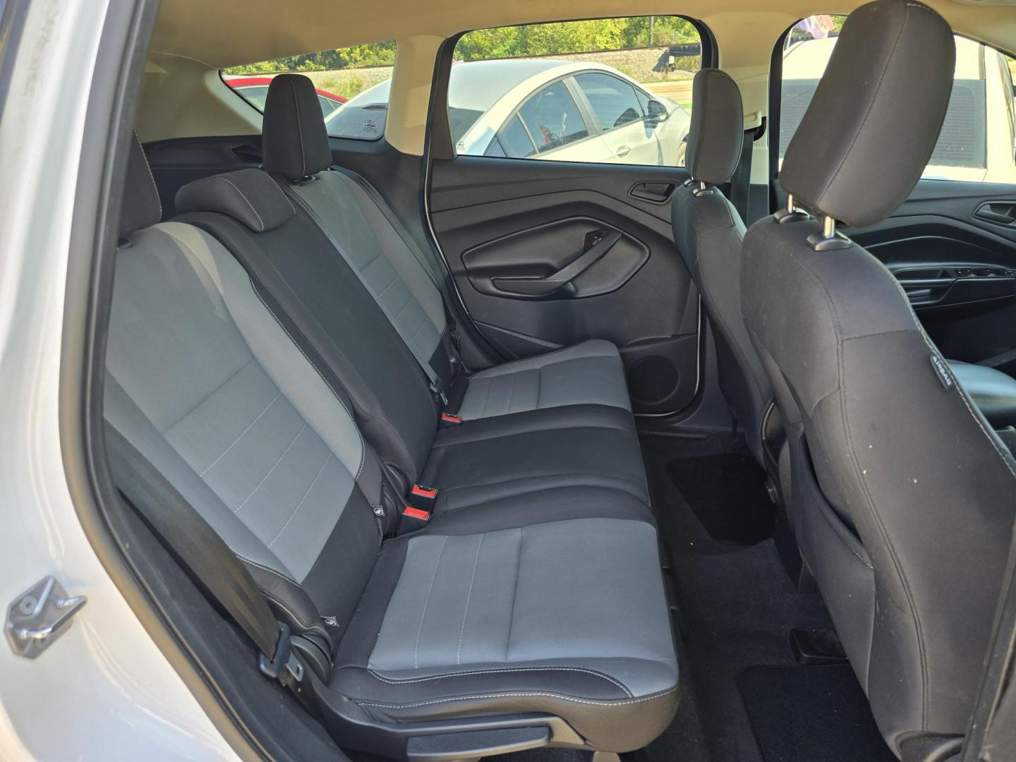 2019 WHITE Ford Escape S (1FMCU0F71KU) with an 2.5L L4 DOHC 16V engine, 6A transmission, located at 2660 S.Garland Avenue, Garland, TX, 75041, (469) 298-3118, 32.885387, -96.656776 - Photo#16