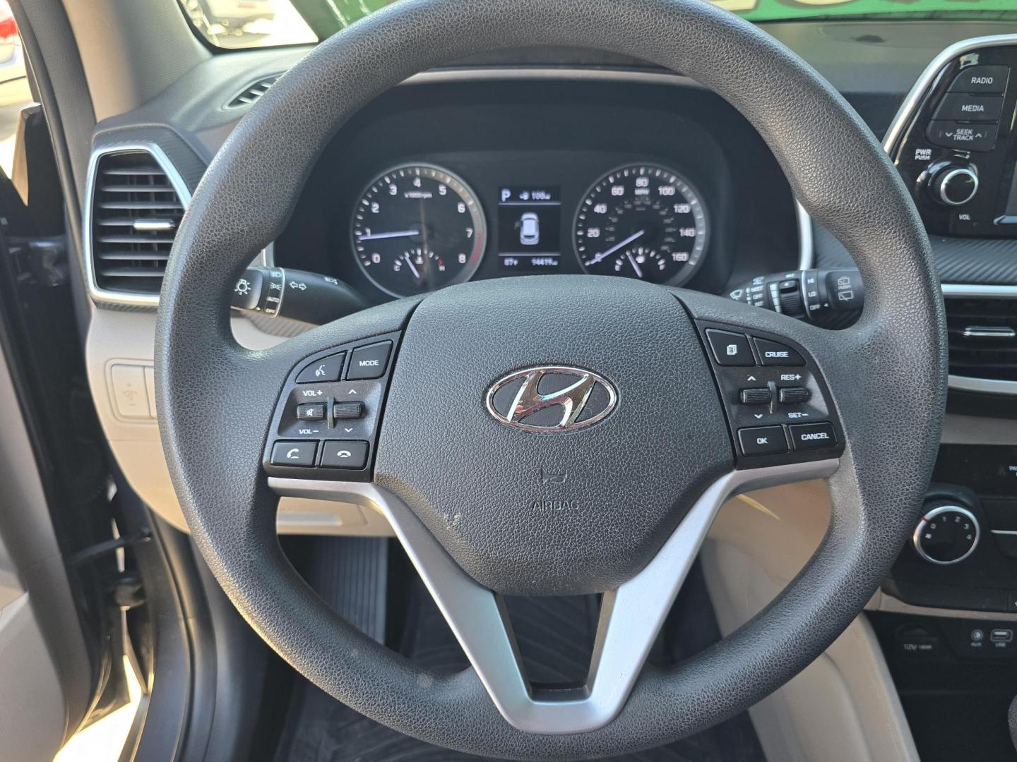2019 BLUE Hyundai Tucson SE (KM8J23A46KU) with an 2.0L L4 DOHC 16V engine, 6A transmission, located at 2660 S.Garland Avenue, Garland, TX, 75041, (469) 298-3118, 32.885387, -96.656776 - Photo#12