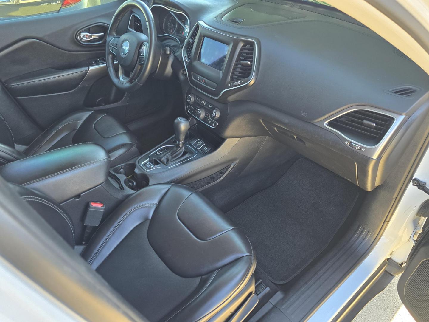 $view_url - Photo#20