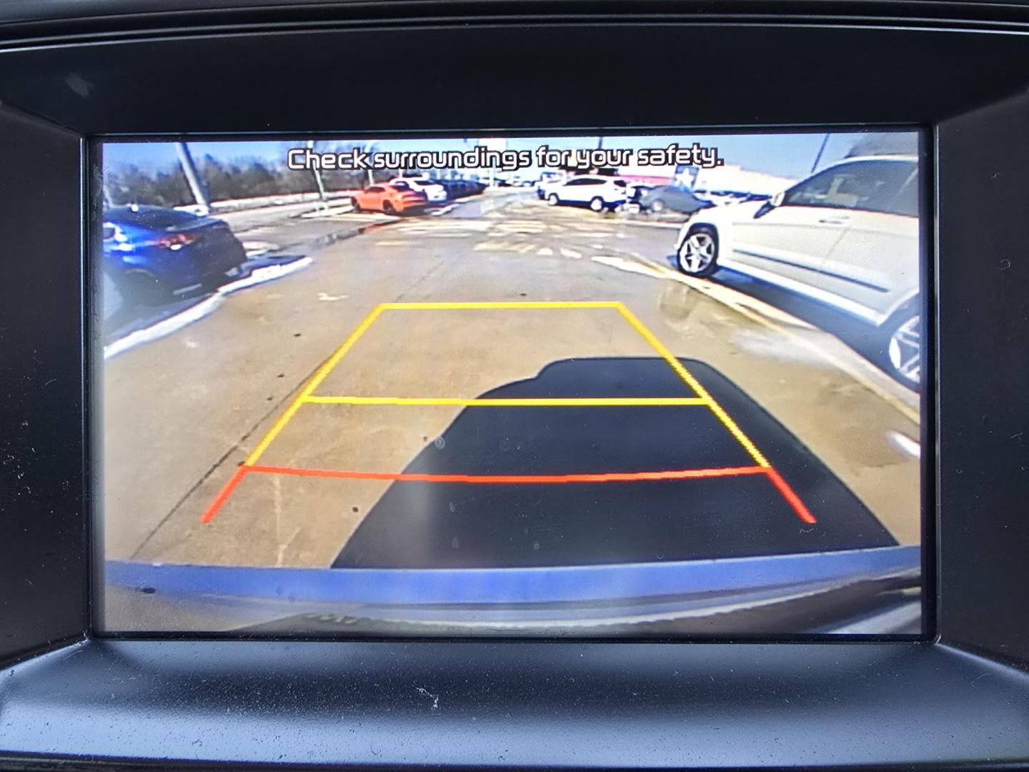 2019 SILVER Kia Sorento LX (5XYPG4A32KG) with an 2.4L L4 DOHC 16V engine, 6A transmission, located at 2660 S.Garland Avenue, Garland, TX, 75041, (469) 298-3118, 32.885387, -96.656776 - Photo#15