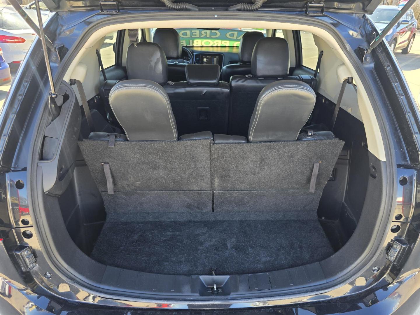 2020 BLACK Mitsubishi Outlander SEL (JA4AZ3A31LZ) with an 2.4L L4 DOHC 16V engine, CVT transmission, located at 2660 S.Garland Avenue, Garland, TX, 75041, (469) 298-3118, 32.885387, -96.656776 - Photo#19